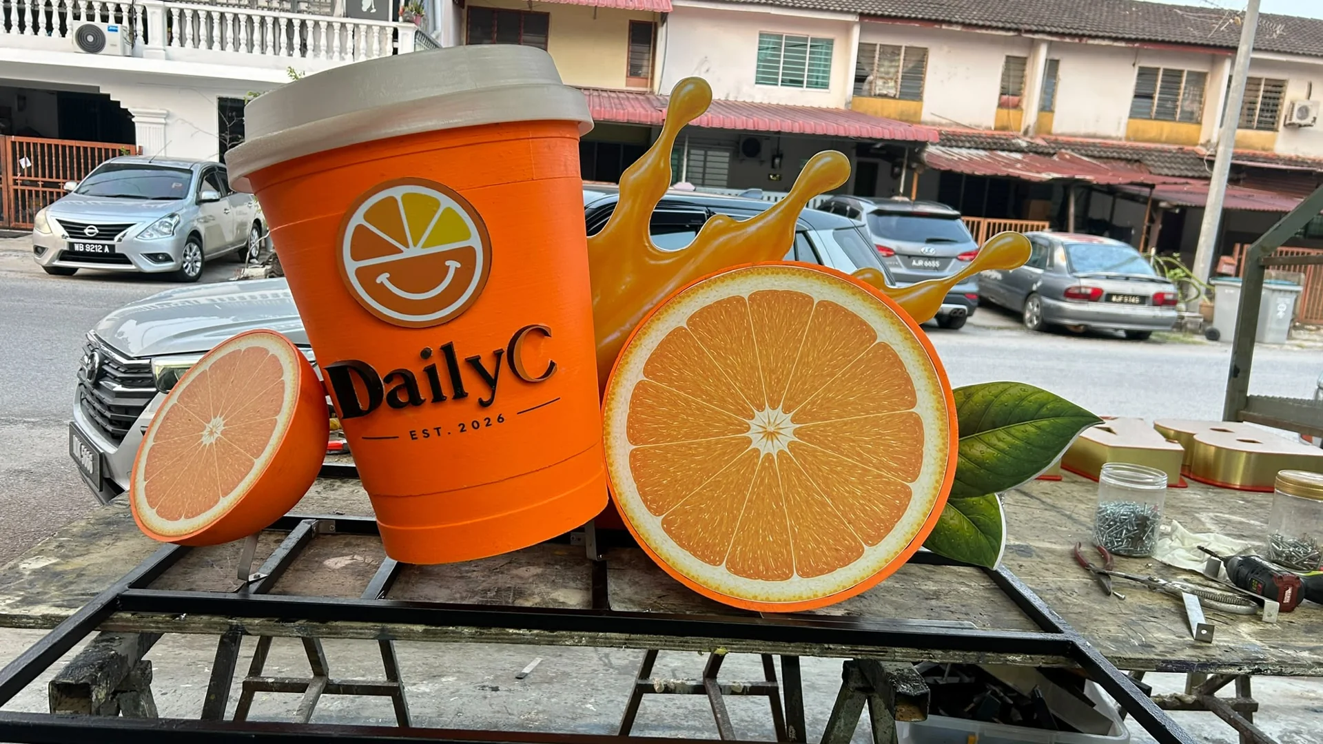 DailyC：把鲜橙变成立体品牌展示